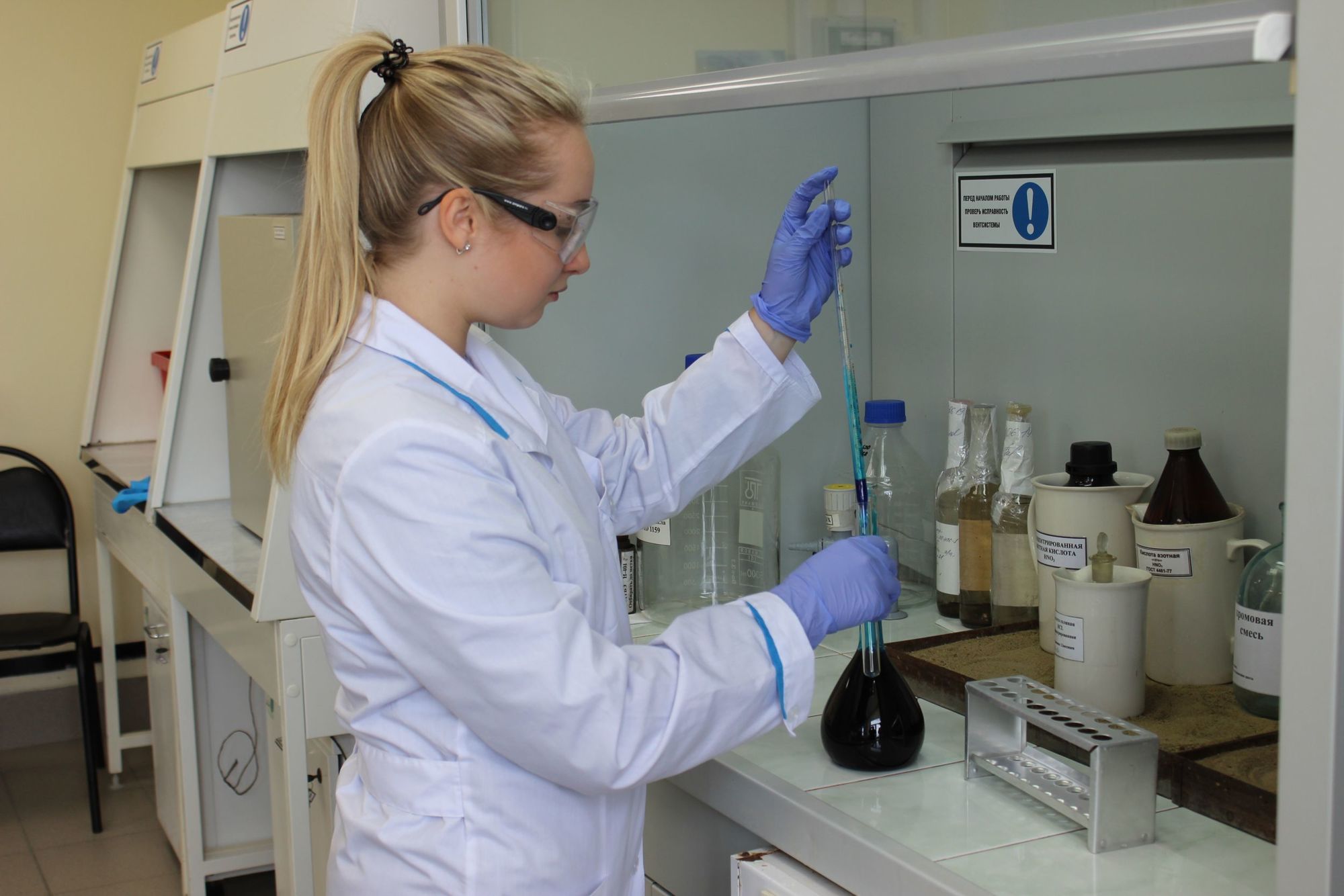 實驗室中多參數(shù)水質(zhì)檢測儀的應(yīng)用 實驗室中多參數(shù)水質(zhì)檢測儀的應(yīng)用